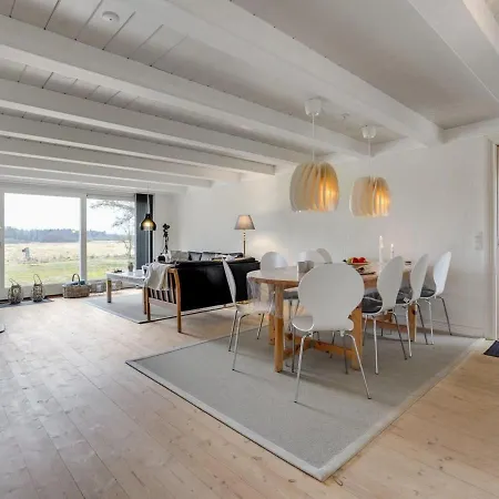 Holiday home Wingot - From The Sea In Ne Jutland By Interhome *