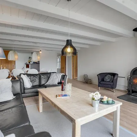 Holiday home Wingot - From The Sea In Ne Jutland By Interhome